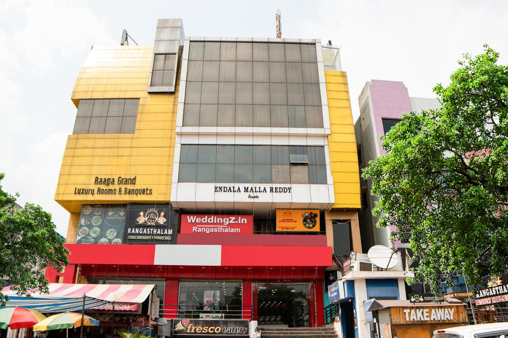 Hotel Super Capital O Raaga Grand Hyderabad Exterior foto